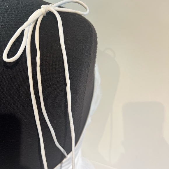 CInderella divine NWT TULLE SKIRT WITH LEG SLIT IN LINING Off White color - Picture 4 of 7